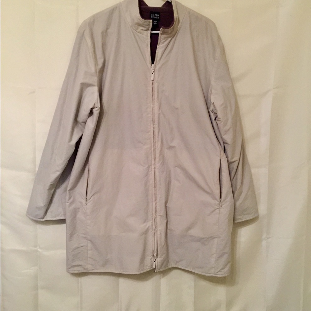 Eileen Fisher mid length trench/rain coat sz large